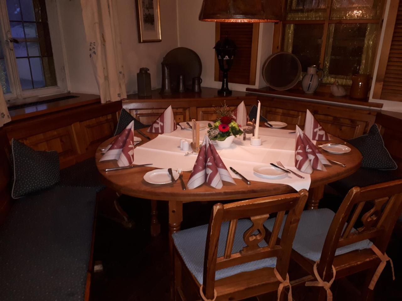 Brauereigasthof Dachsenfranz Zuzenhausen Esterno foto